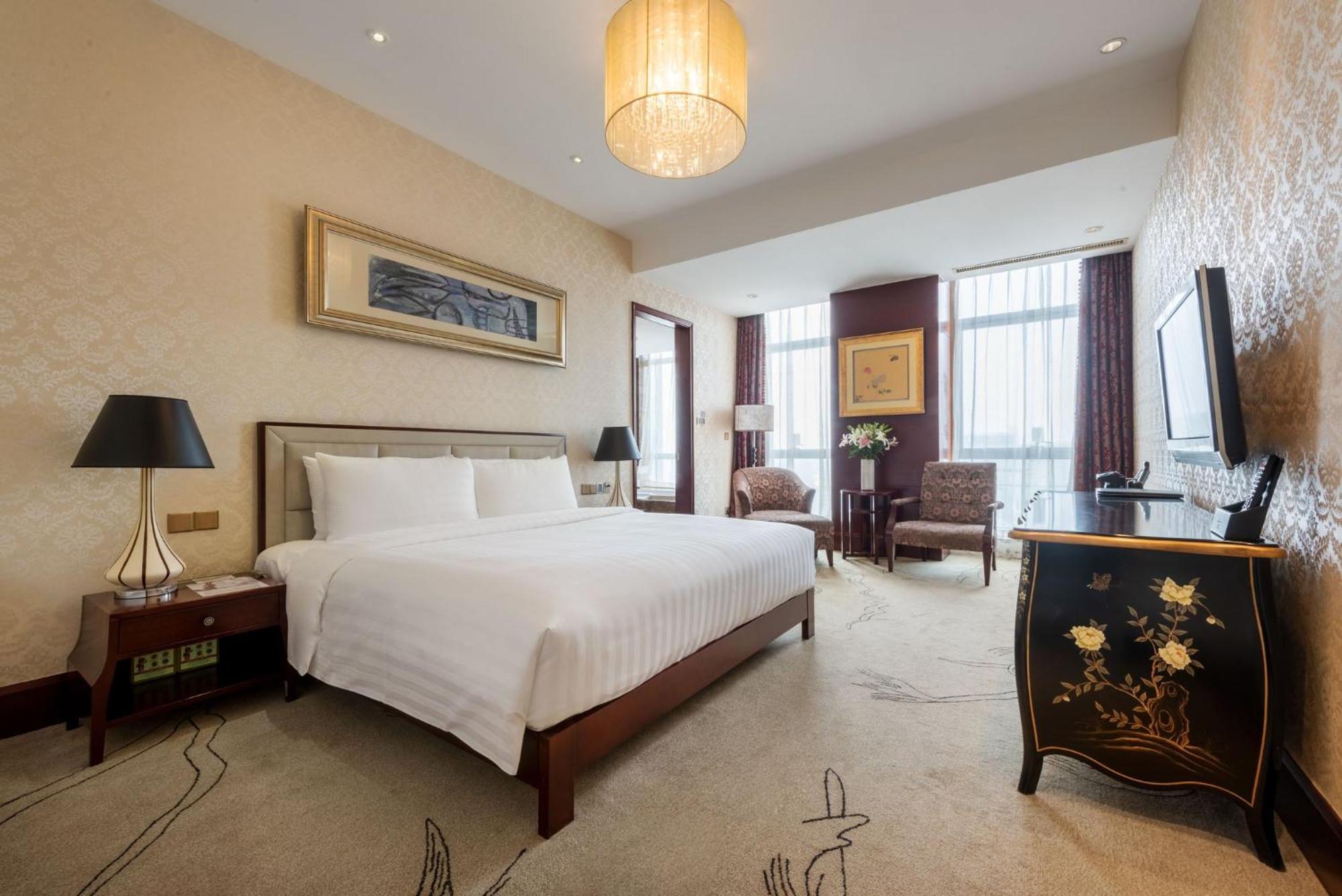 Отель Crowne Plaza Beijing Zhongguancun By Ihg Экстерьер фото